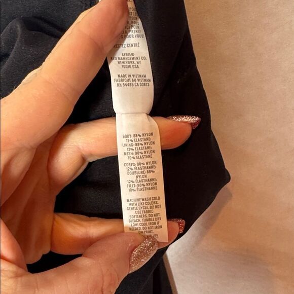 Aerie Offline Real Me Black Leggings Jumpsuit. Size Medium. - Picture 10 of 11